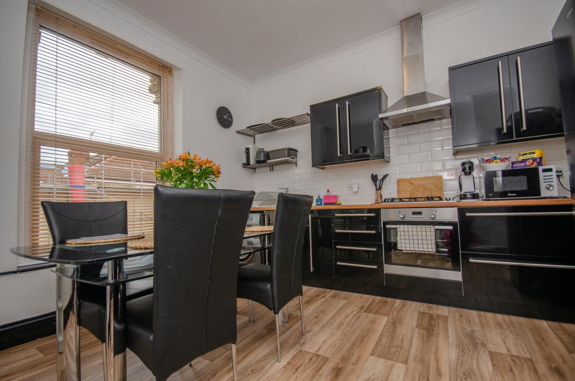 Stylish 91Sqm Victoria 2 Bedroom Apartment Bristol Exteriör bild